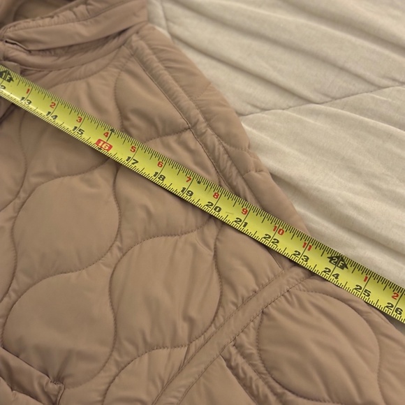 Zara Quilted Jacket / New Without Tags / Size L - Picture 5 of 7